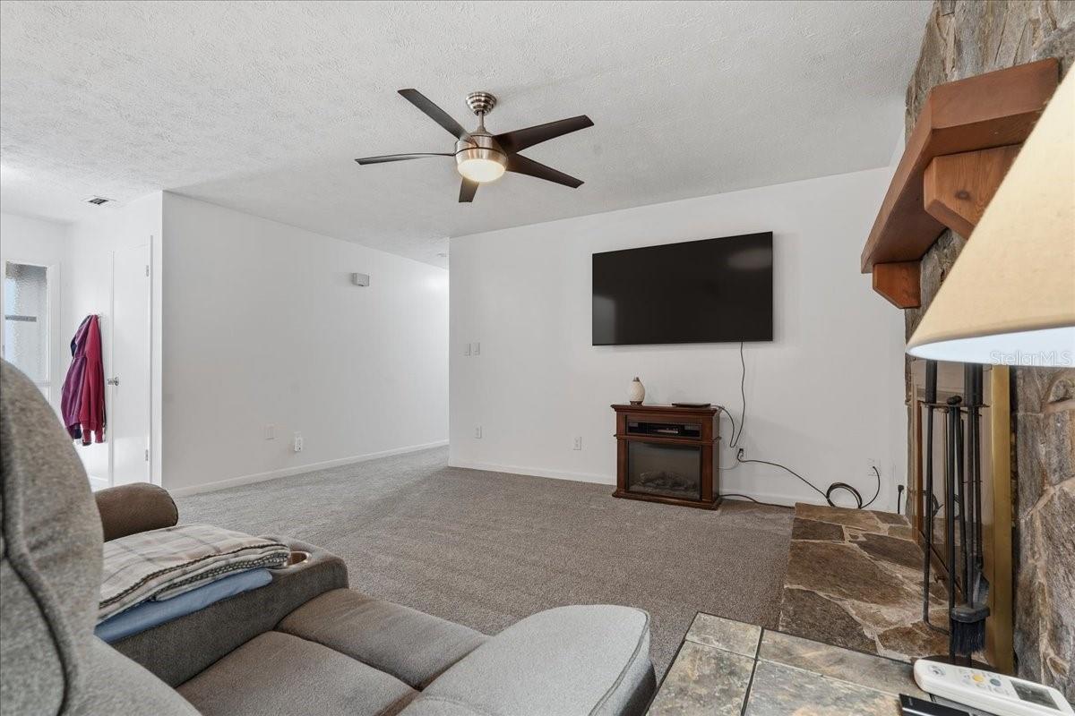 BRANDON EAST SUB UNIT - Residential