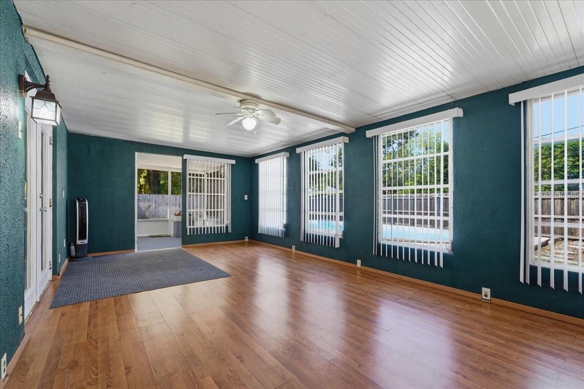 BRANDON EAST SUB UNIT - Residential