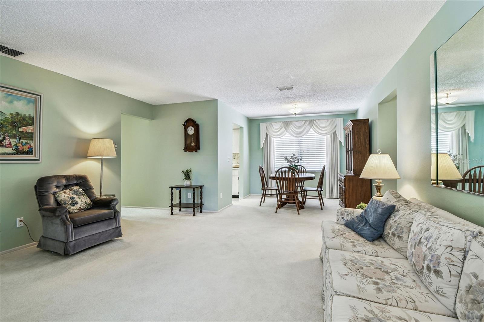 HIGHLAND LAKES UNIT SIX - Residential