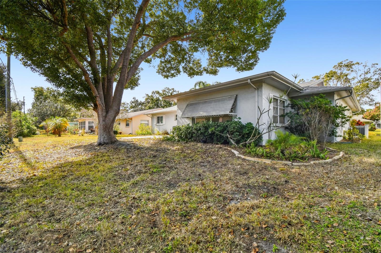 HIGHLAND LAKES UNIT SIX - Residential