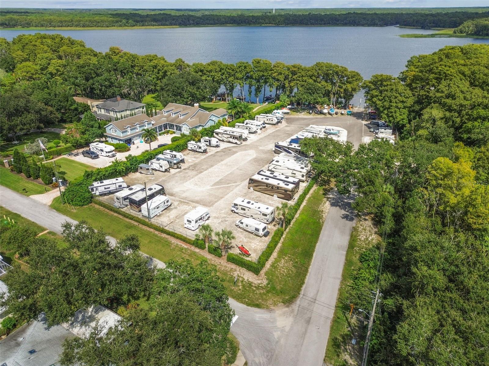 HIGHLAND LAKES UNIT SIX - Residential