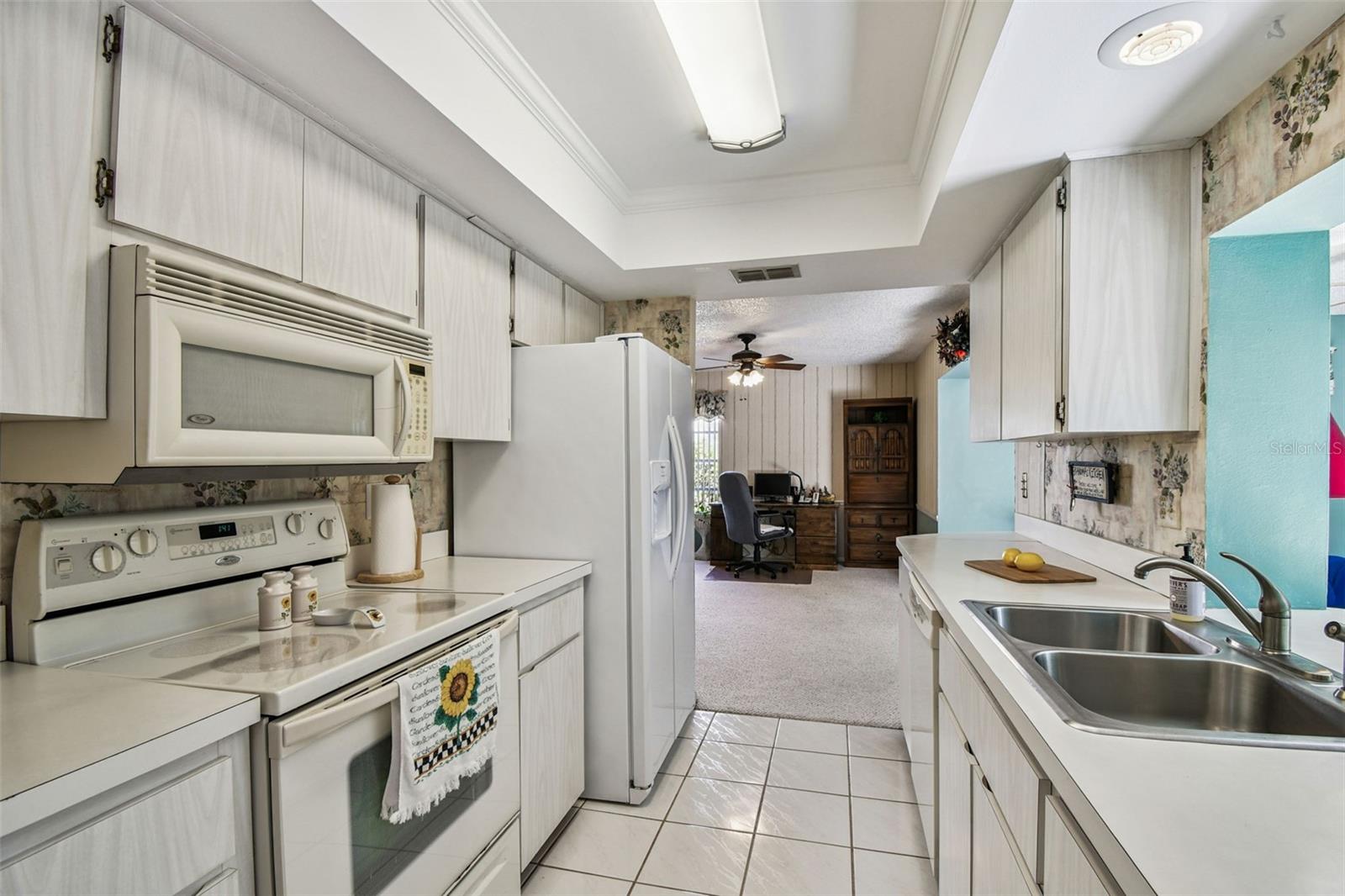 HIGHLAND LAKES UNIT SIX - Residential