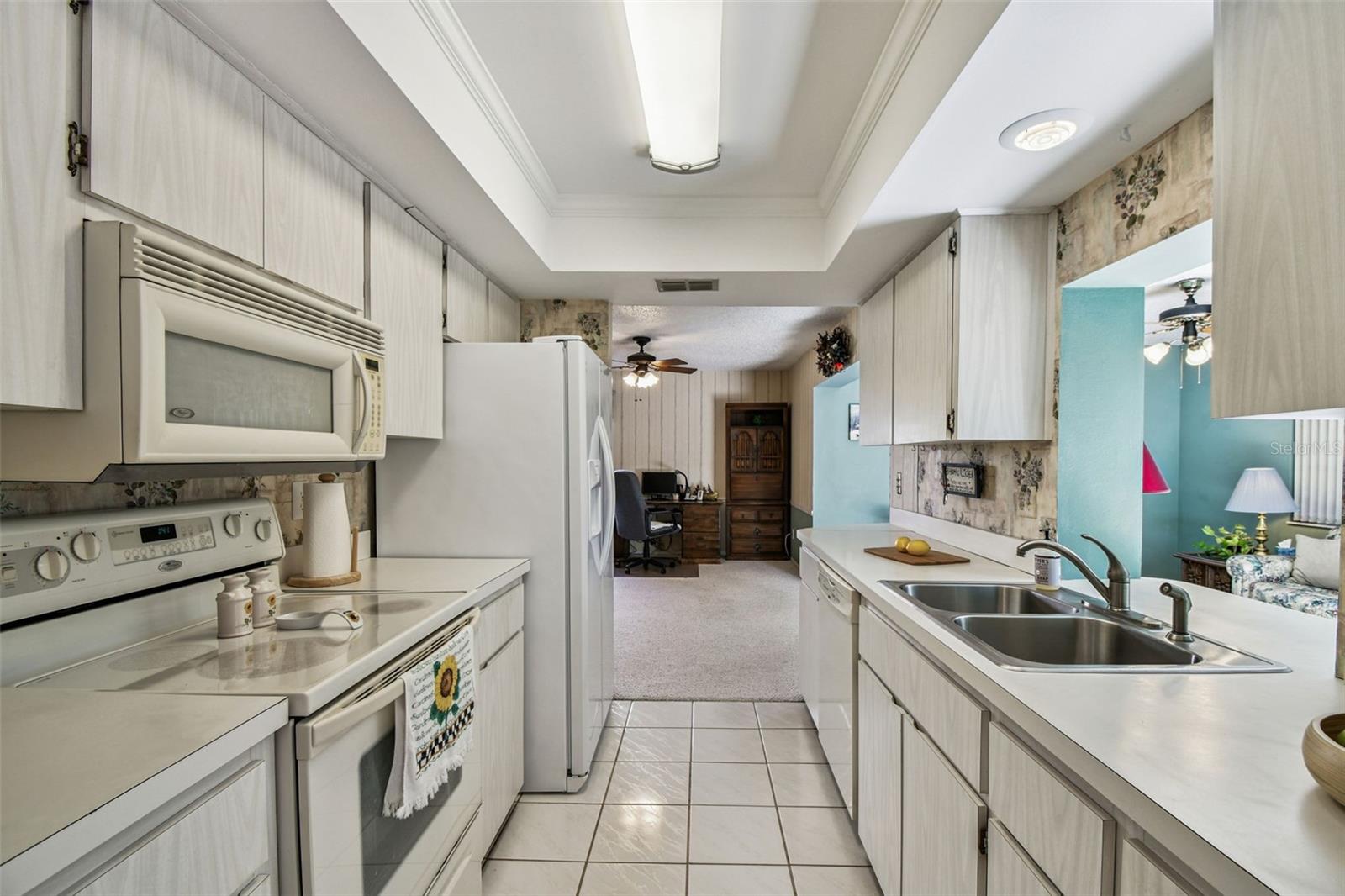 HIGHLAND LAKES UNIT SIX - Residential