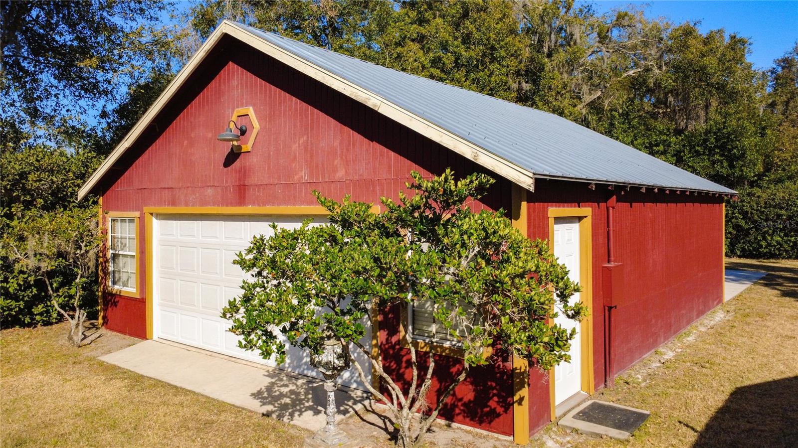 MOUNT DORA GULLERS HOMESTEAD - Residential