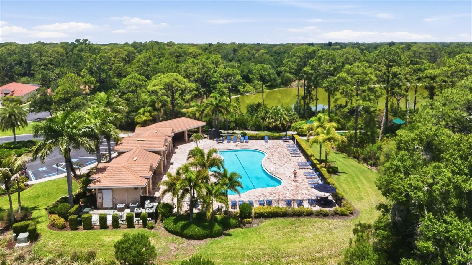 CARIBBEAN VILLAGE - Residential