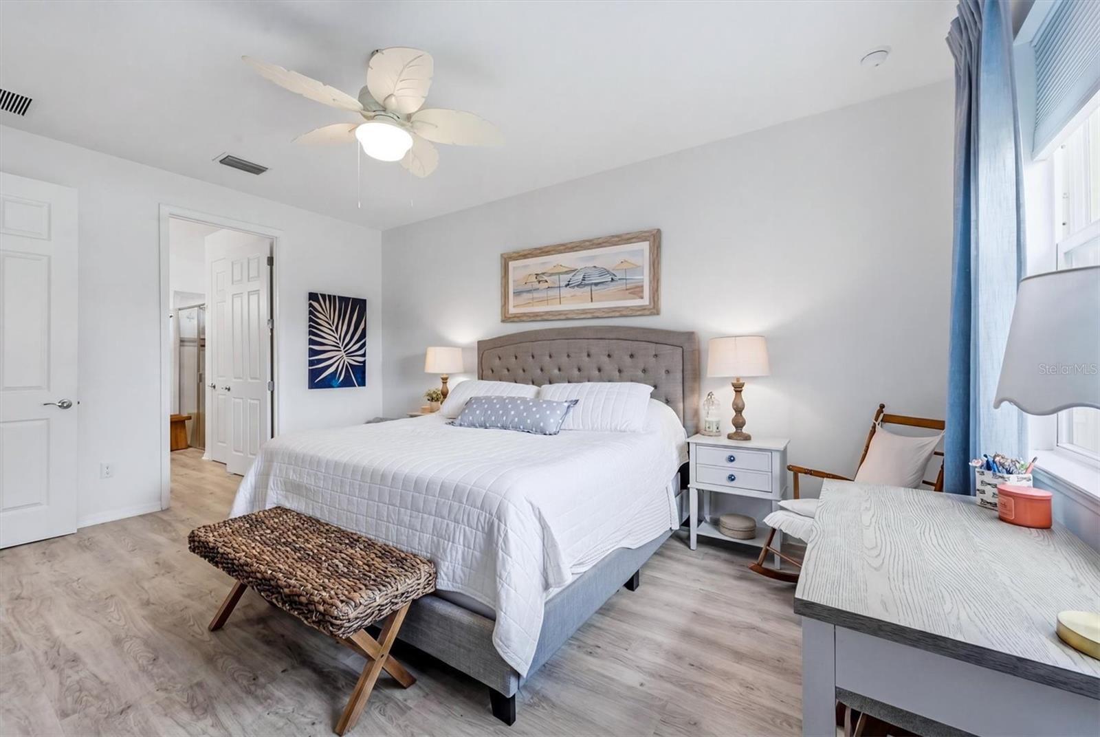 CARIBBEAN VILLAGE - Residential