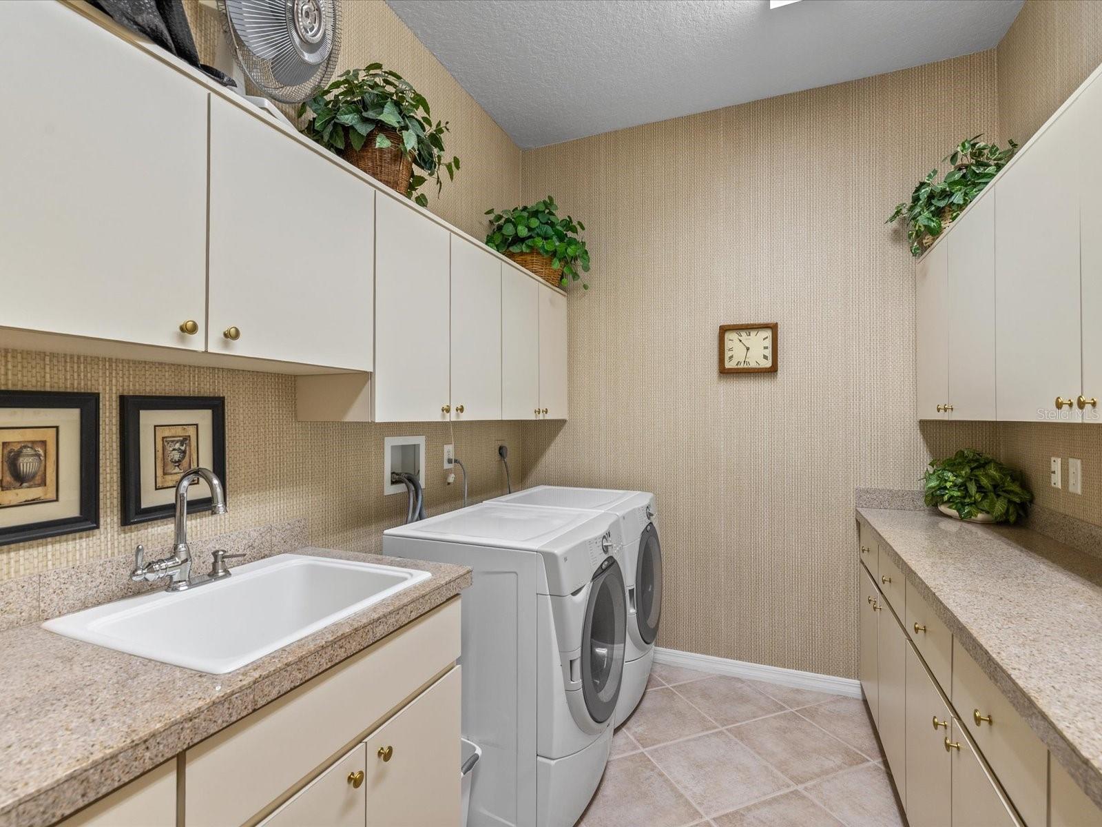 SAIL HARBOR - Residential