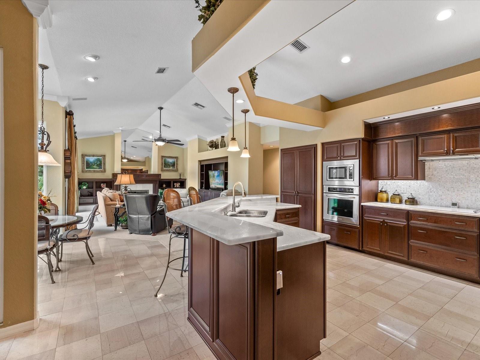 SAIL HARBOR - Residential