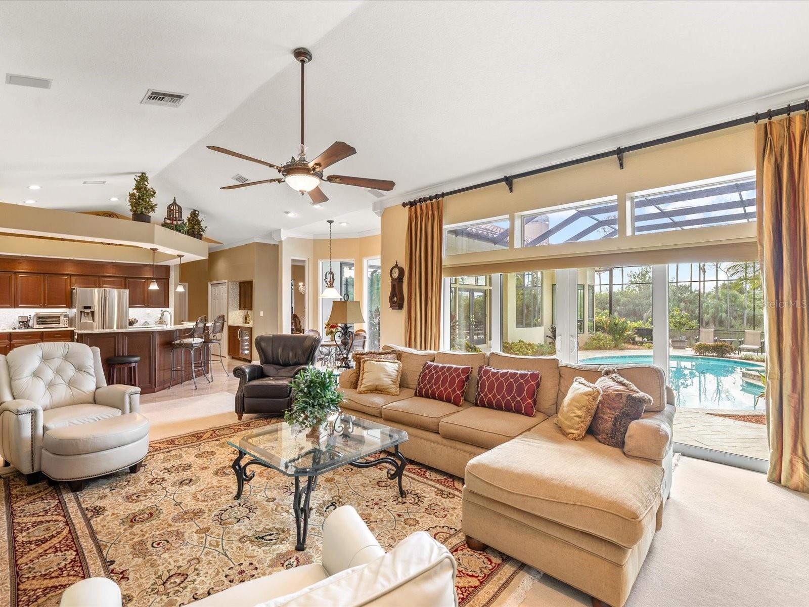 SAIL HARBOR - Residential