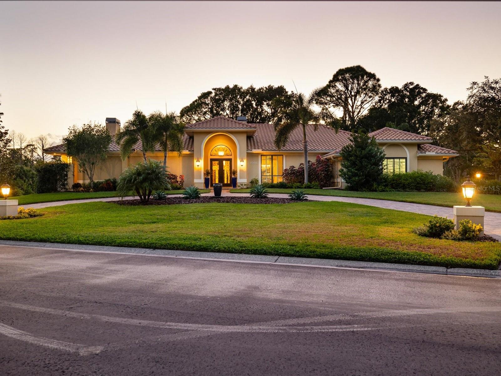 SAIL HARBOR - Residential
