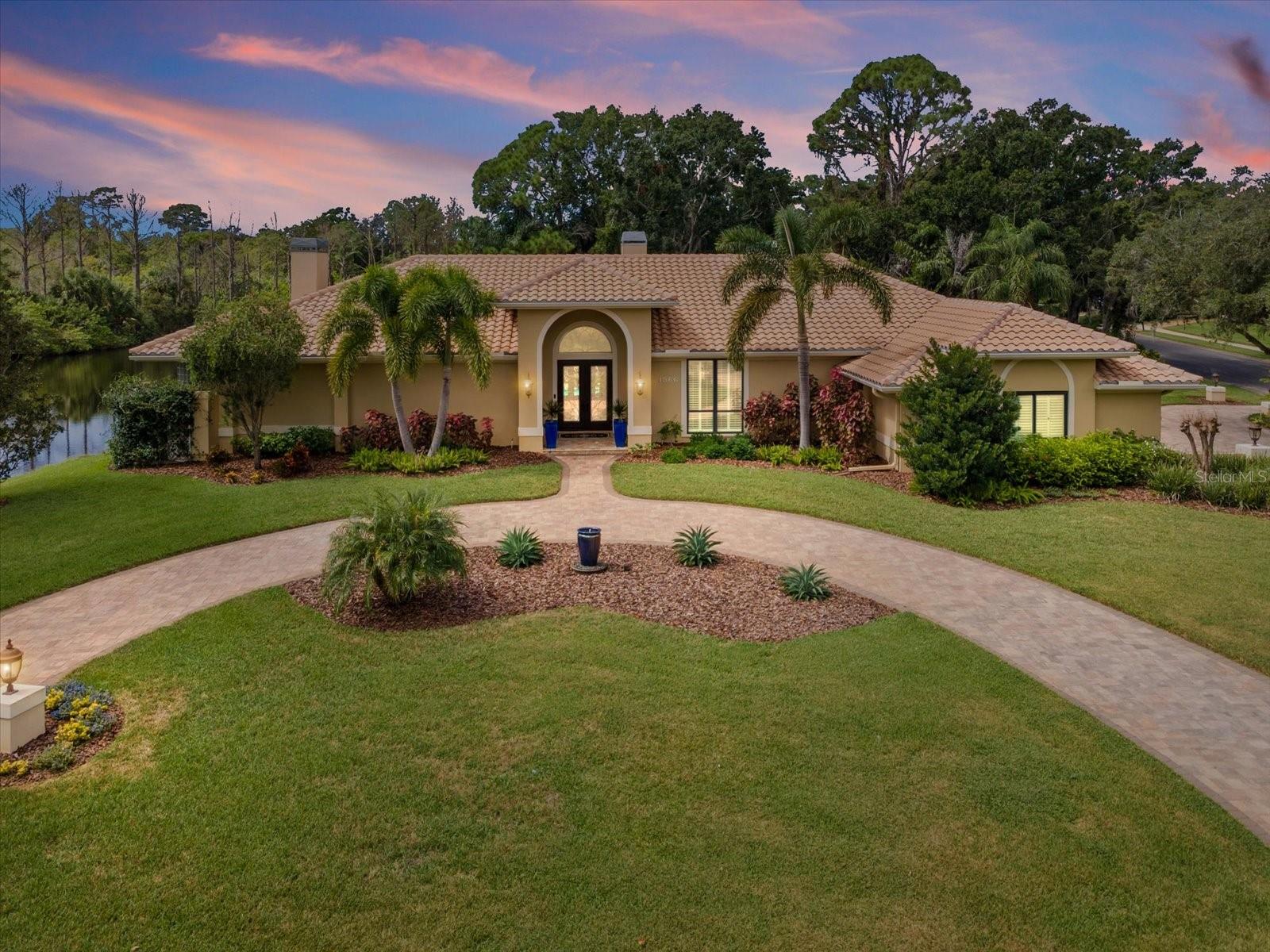 SAIL HARBOR - Residential