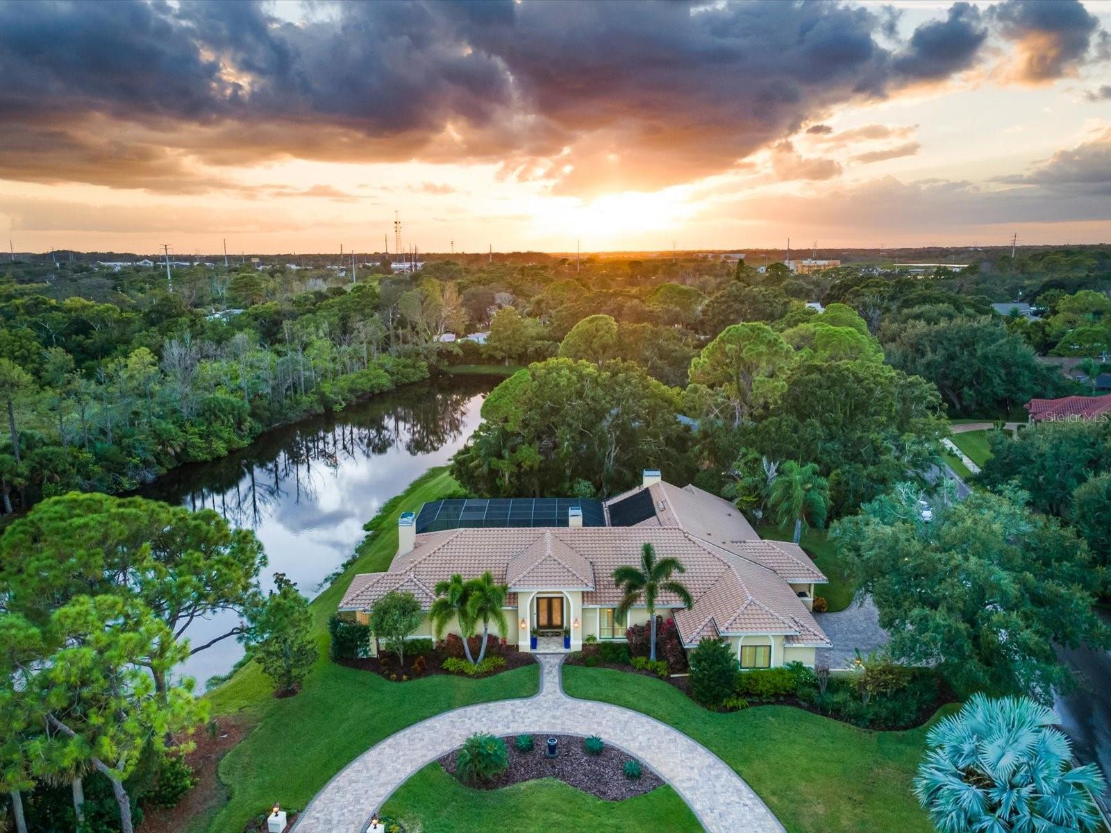 SAIL HARBOR - Residential