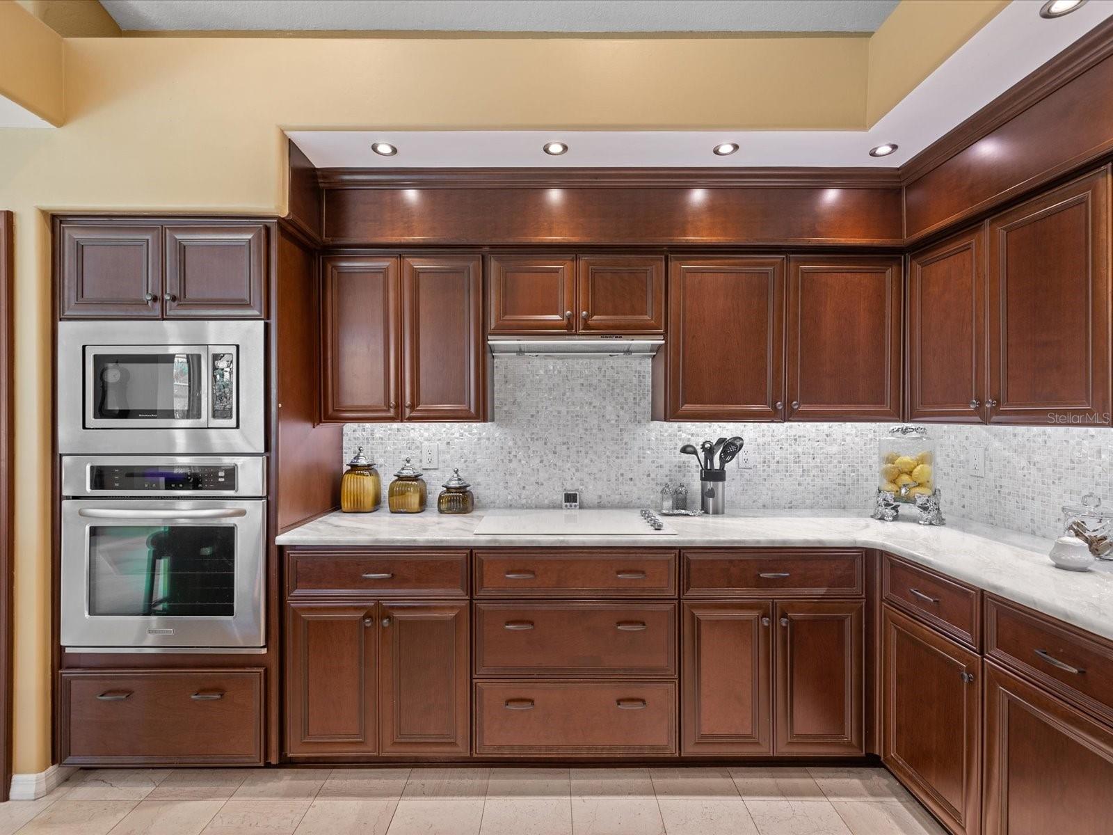 SAIL HARBOR - Residential