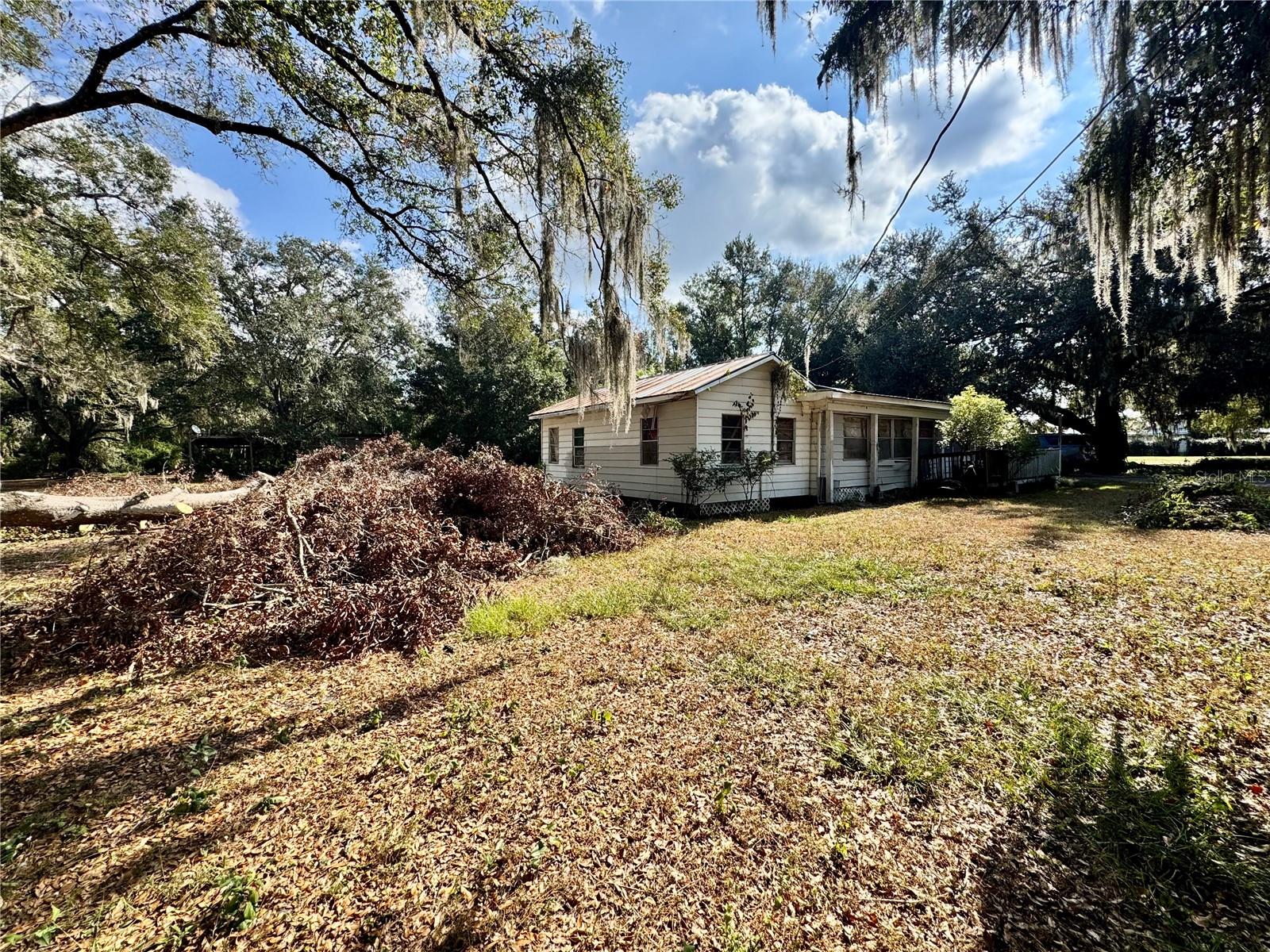 UNPLATTED - Residential