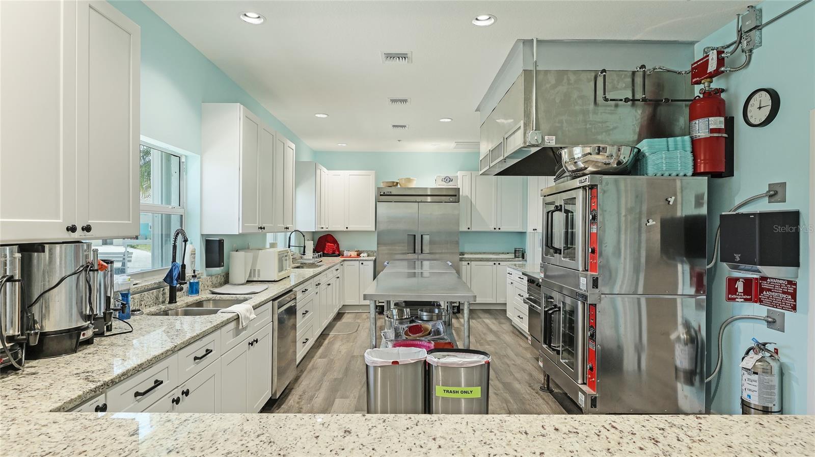 POLYNESIAN VILLAGE - Residential