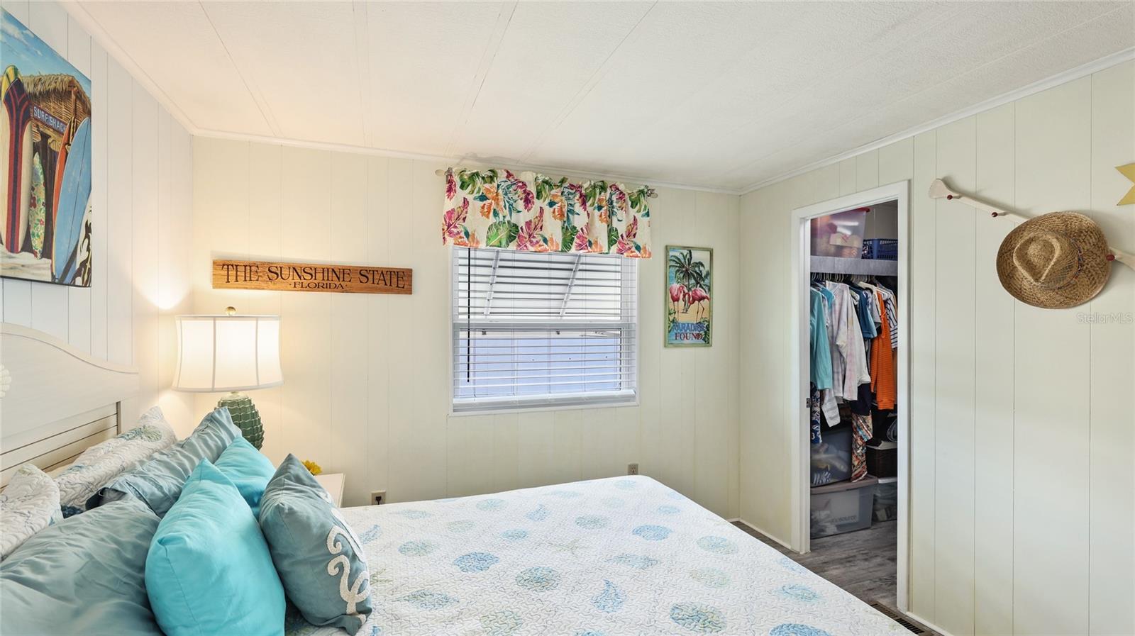 POLYNESIAN VILLAGE - Residential