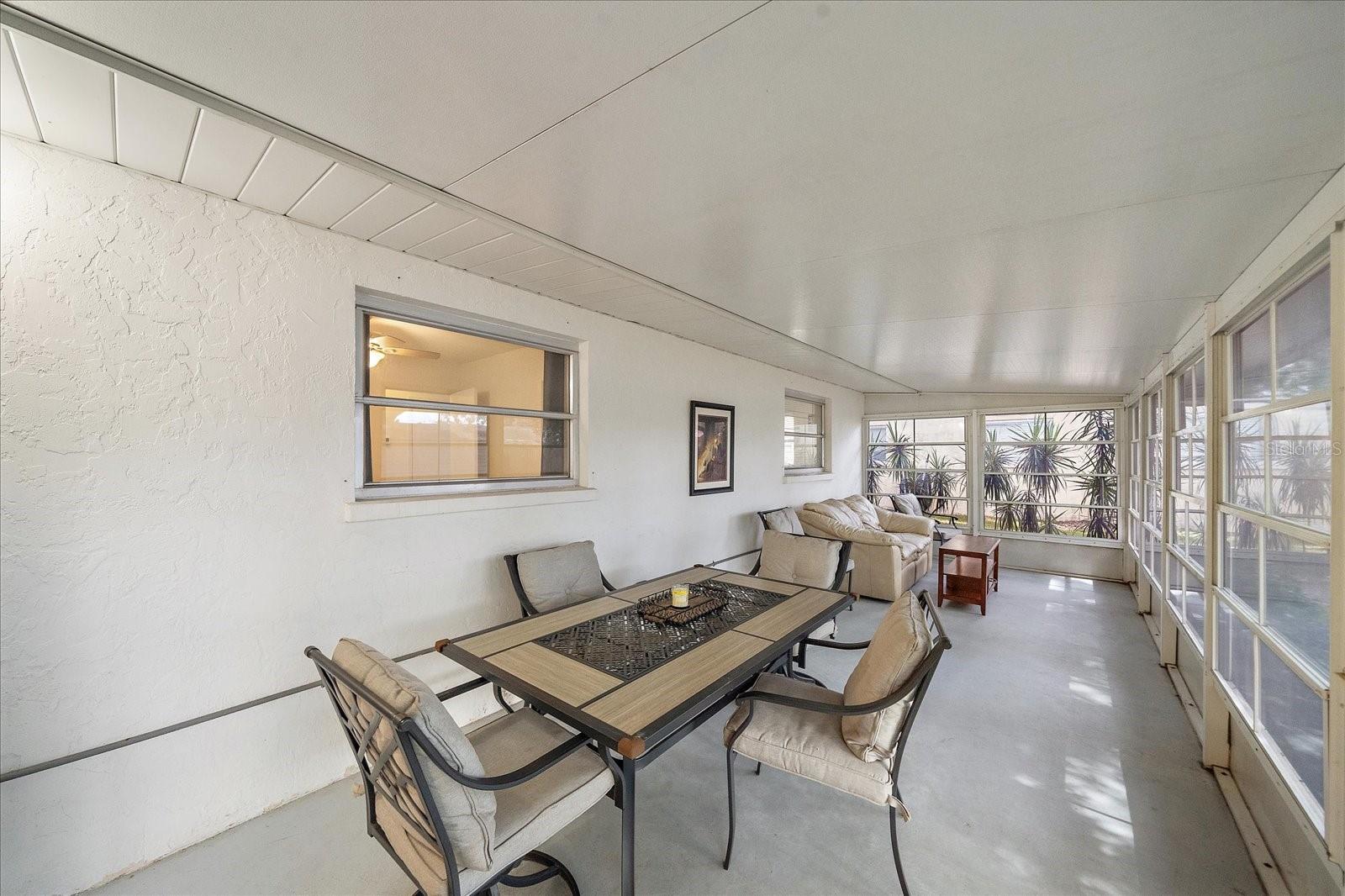 SARASOTA SPGS - Residential