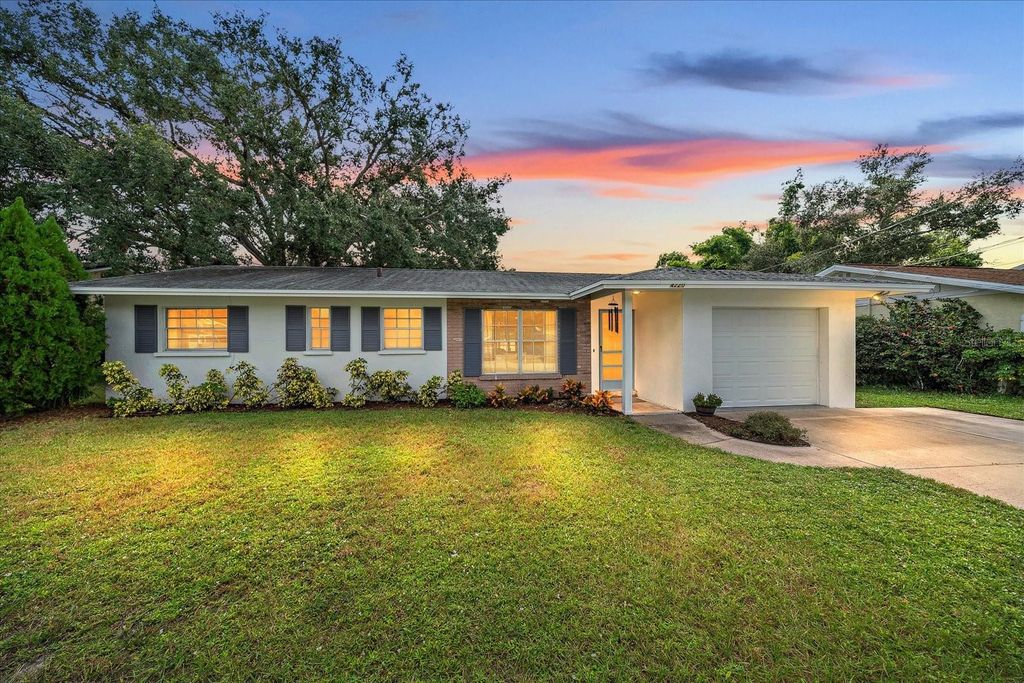 Photo of 4220 Larkin Street, Sarasota, FL 34232 (MLS # A4667479)