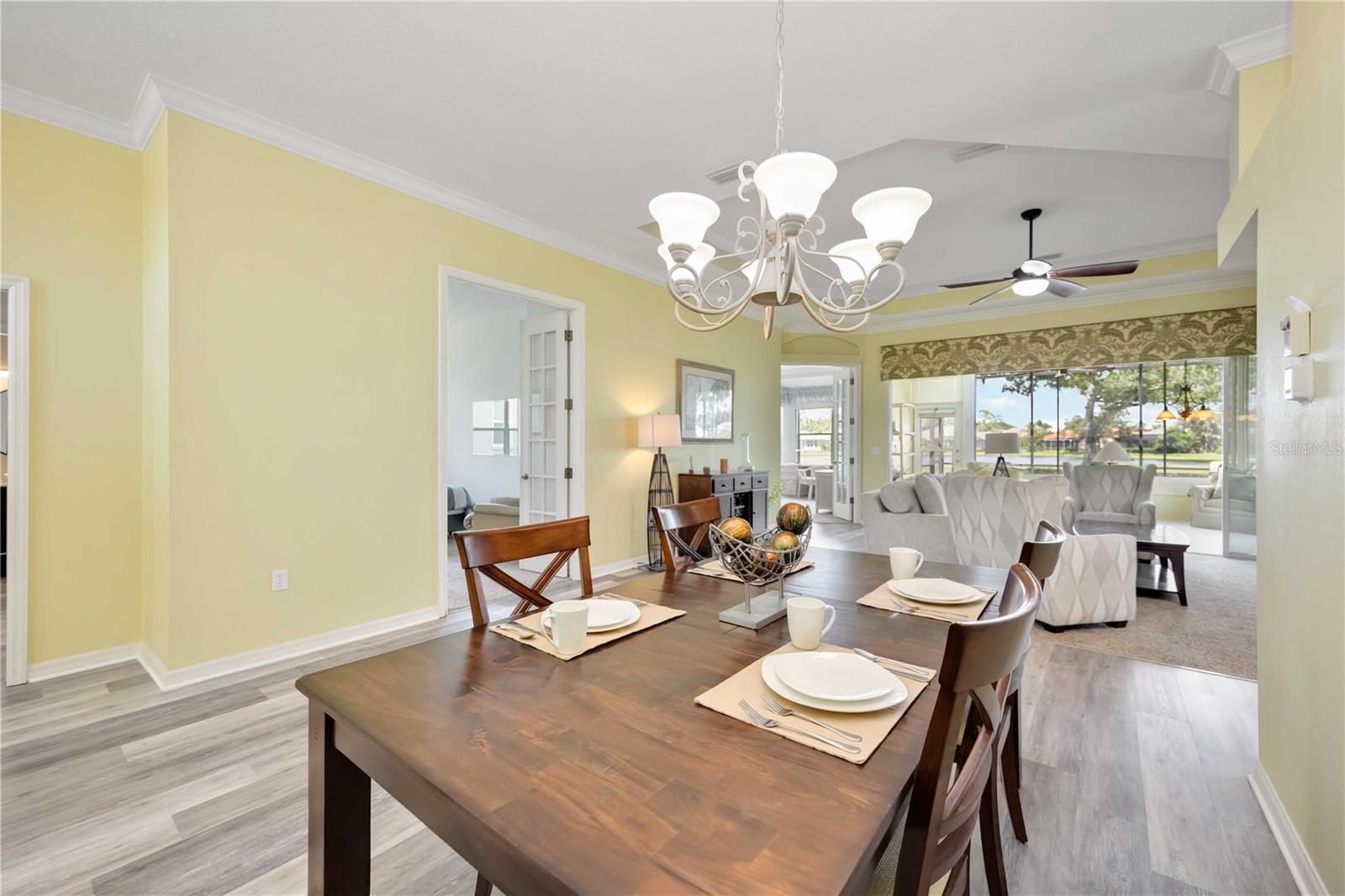 SAWGRASS - Residential