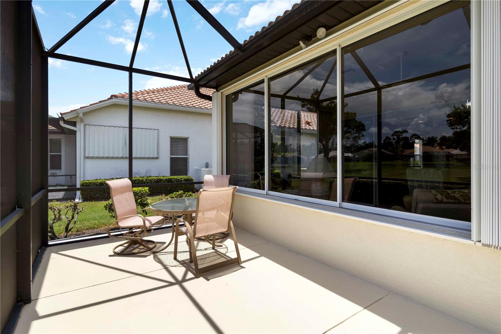 SAWGRASS - Residential