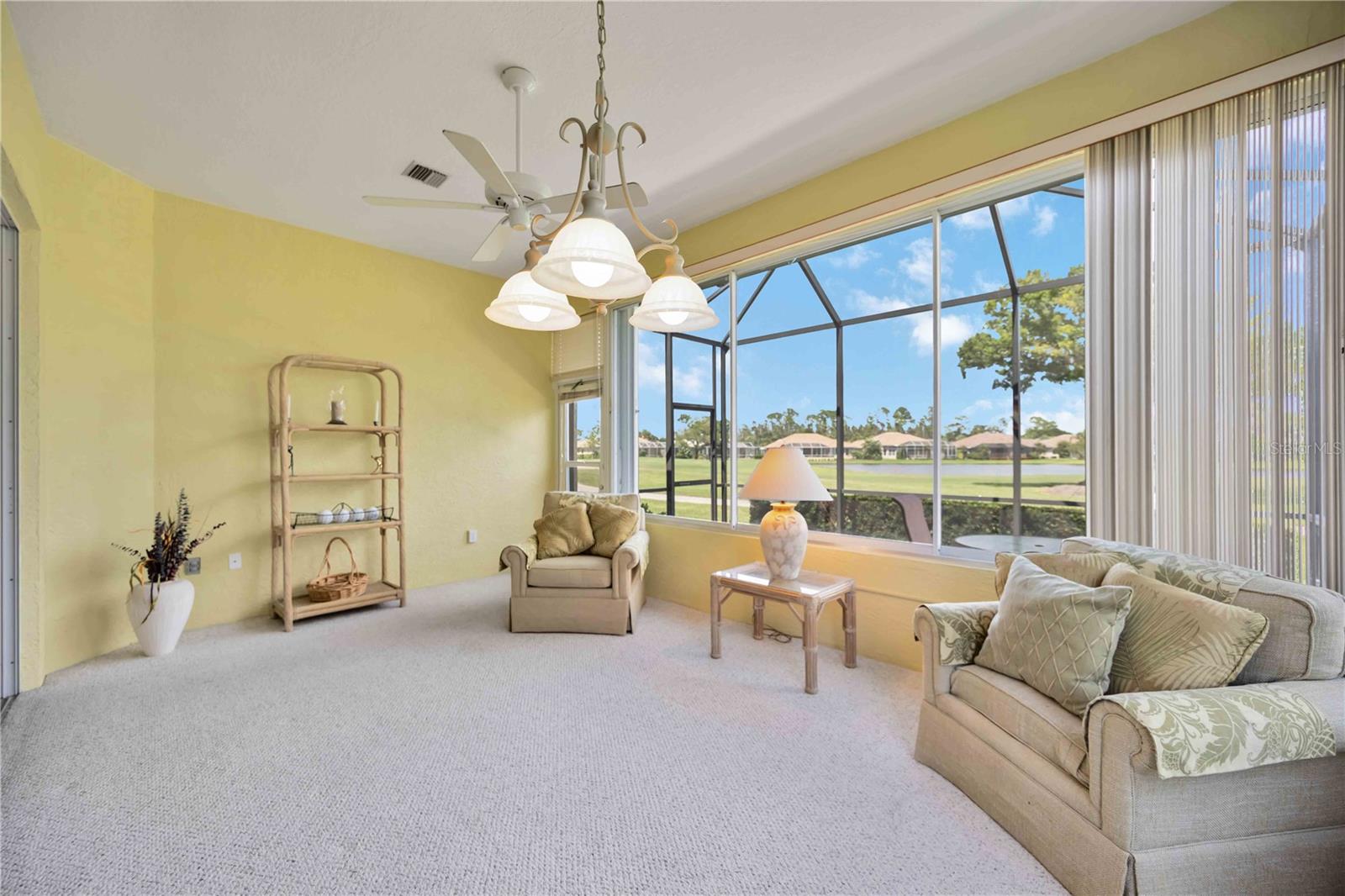 SAWGRASS - Residential