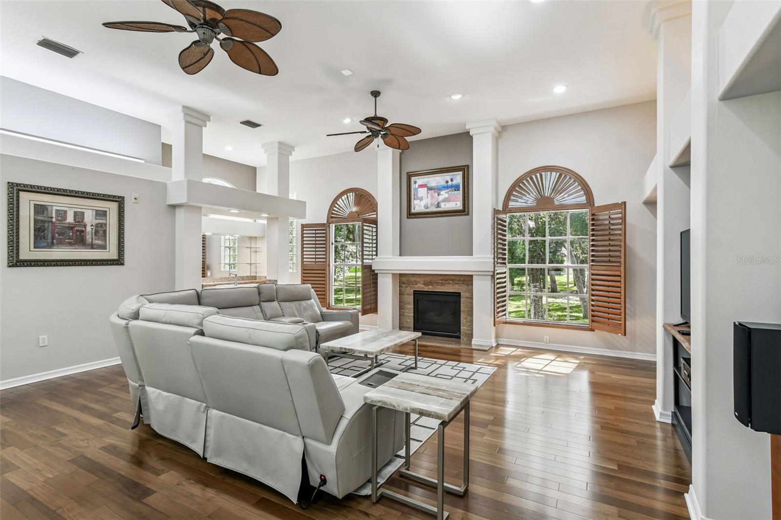 MEYERS COVE - Residential
