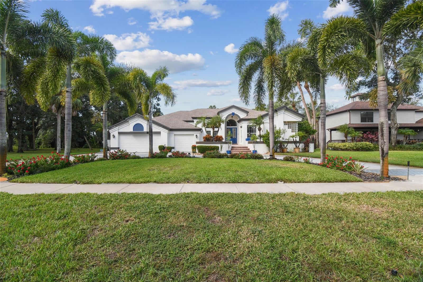 MEYERS COVE - Residential