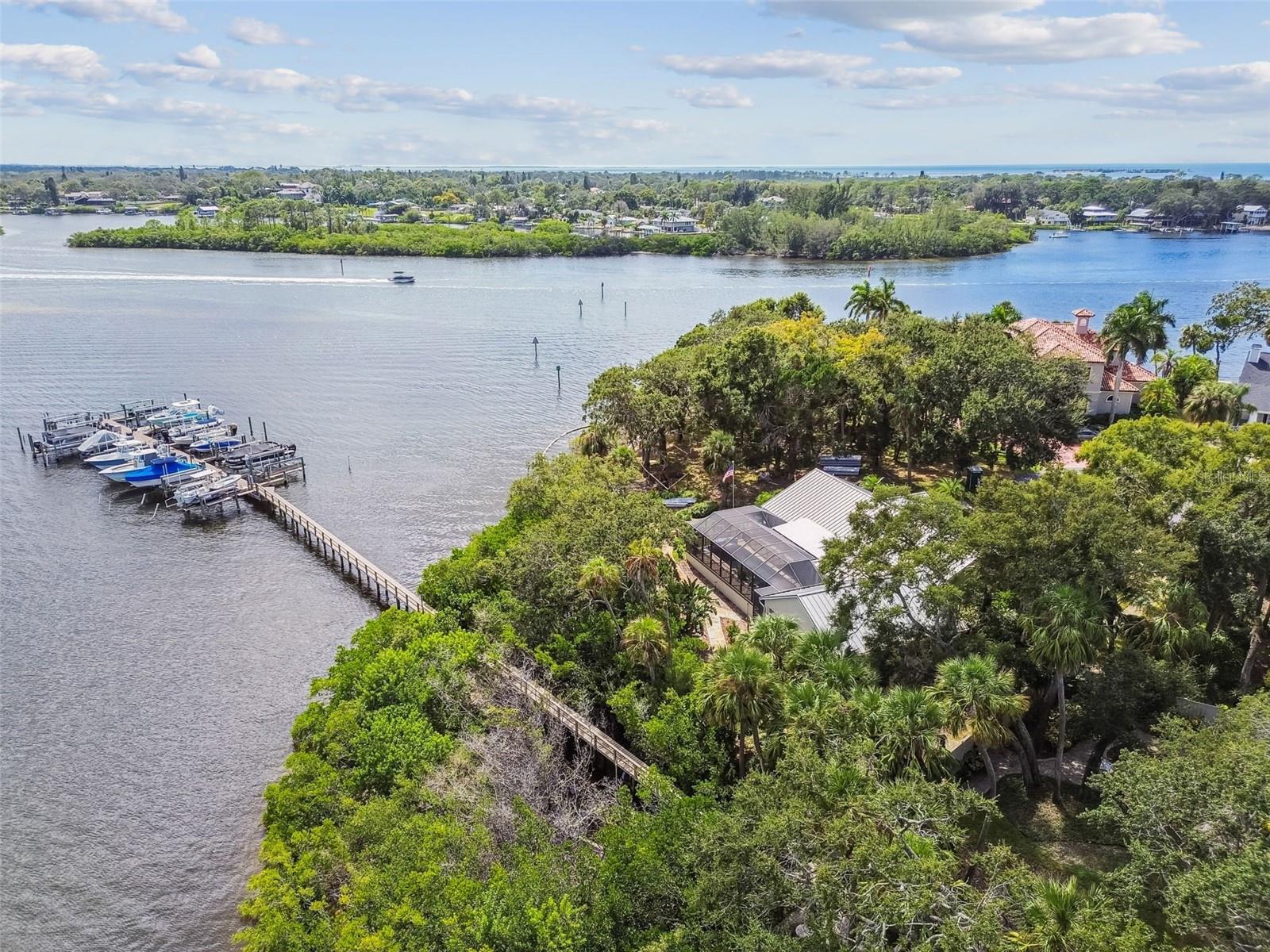MEYERS COVE - Residential