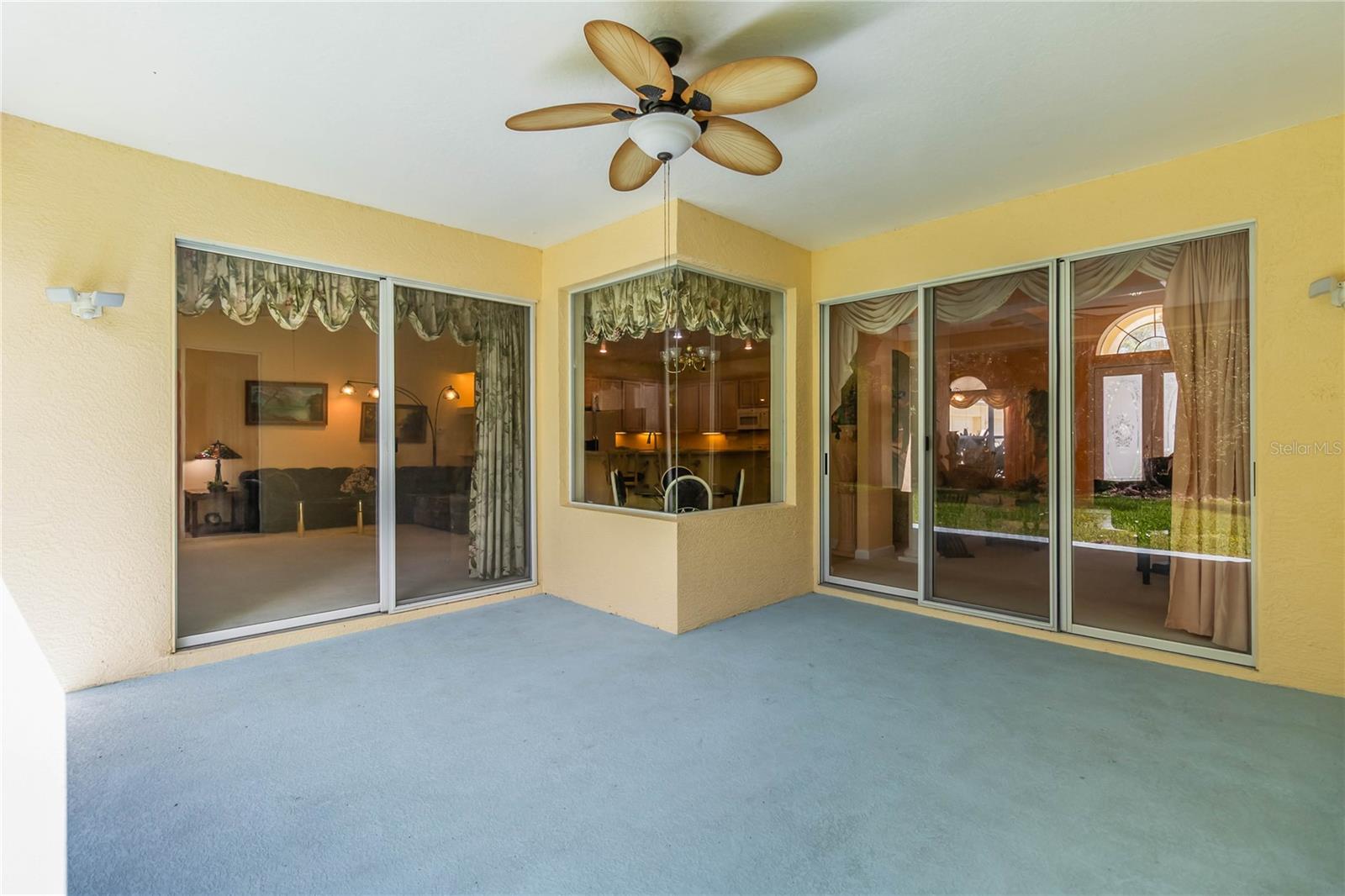 SEVILLE CHASE - Residential