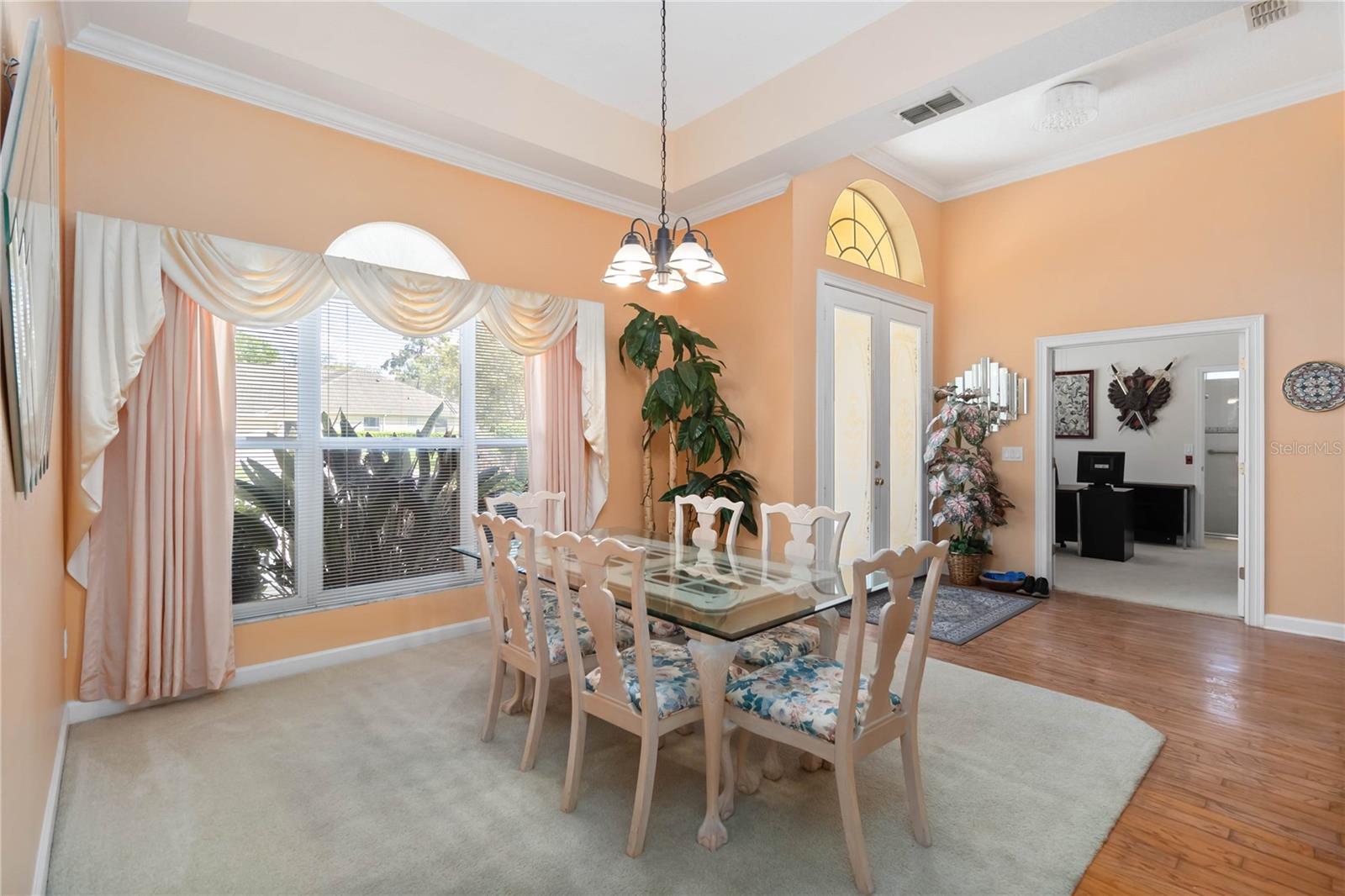 SEVILLE CHASE - Residential