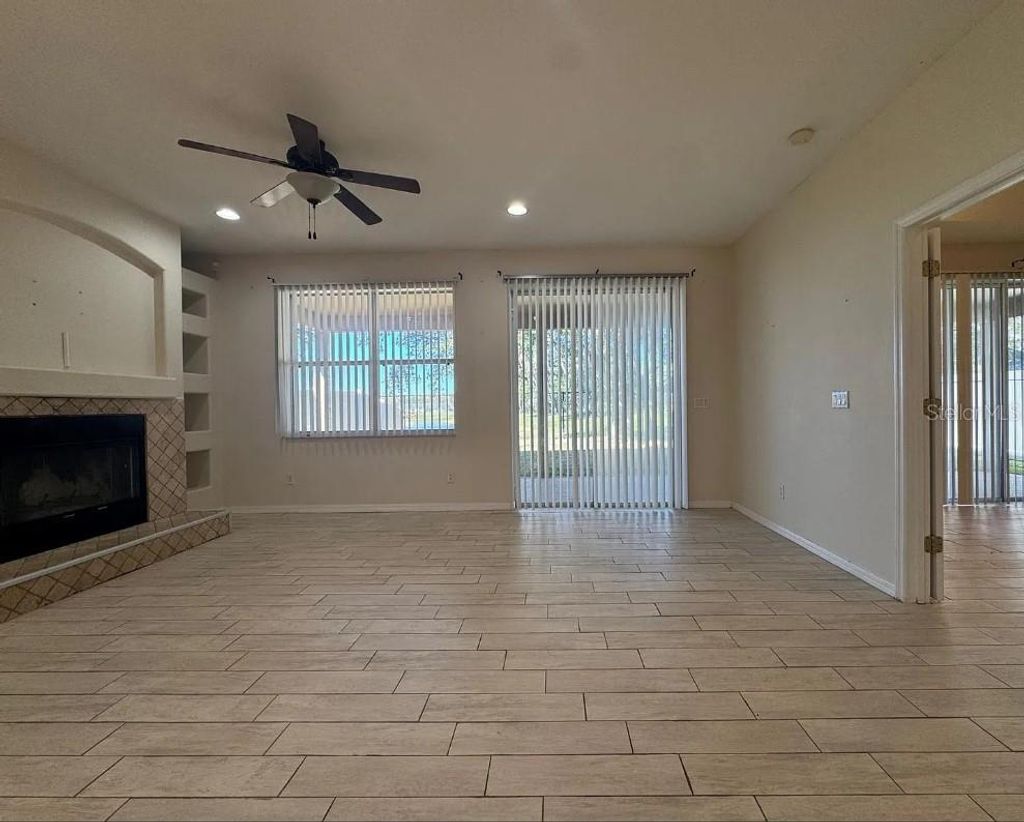 Photo of Orlando, FL 32828 (MLS # S5141569)