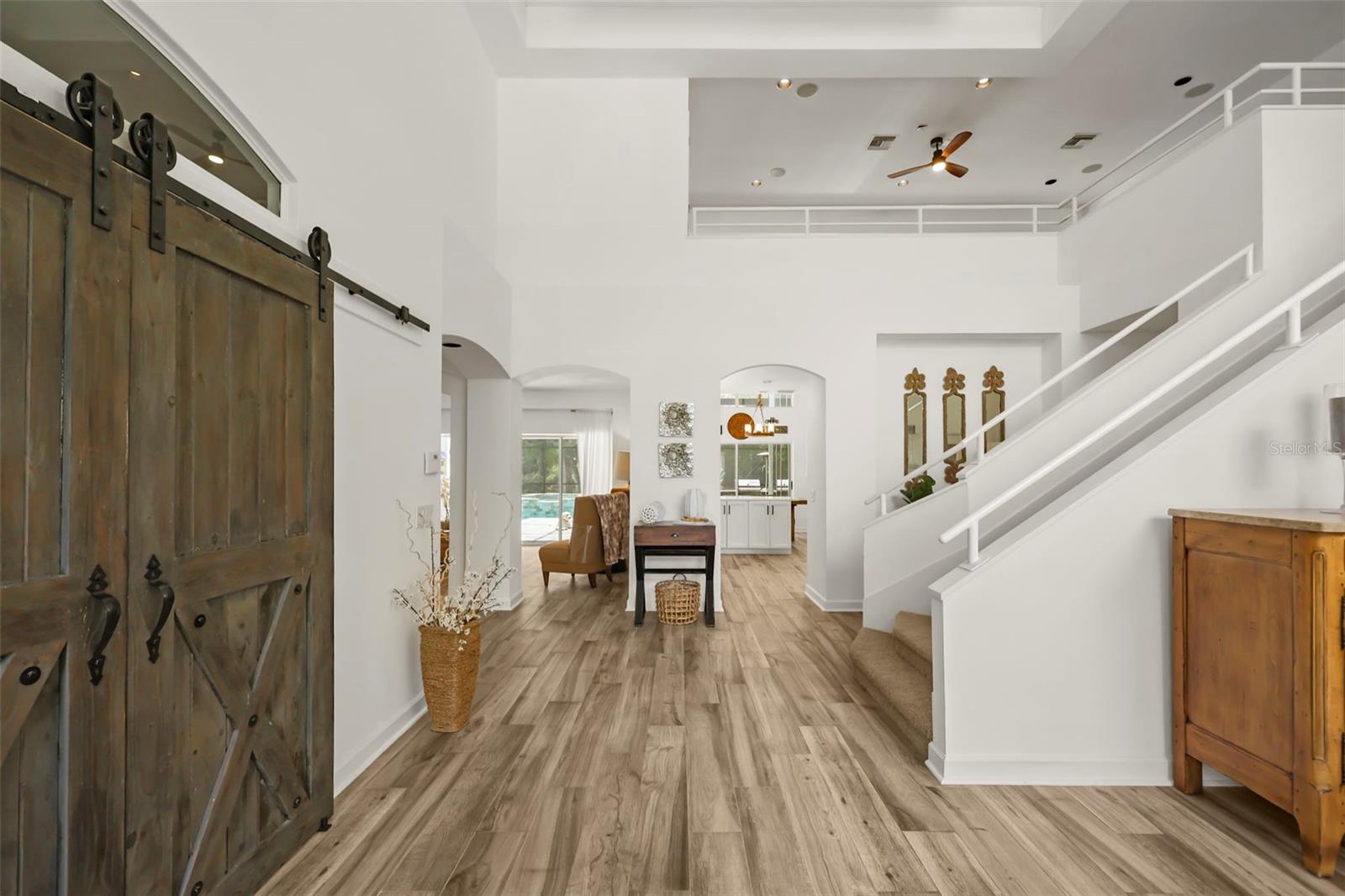 359 VISTA OAK DRIVE