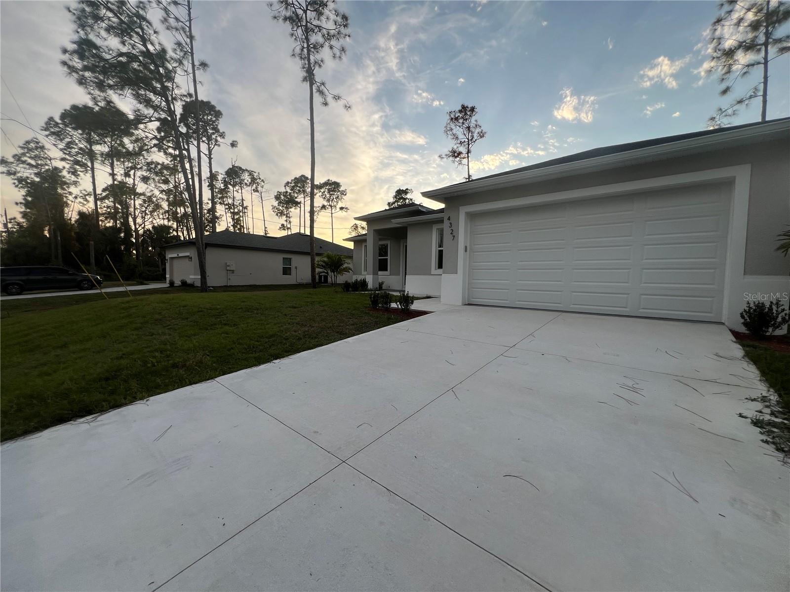 PORT CHARLOTTE SUB 17 - Residential Lease