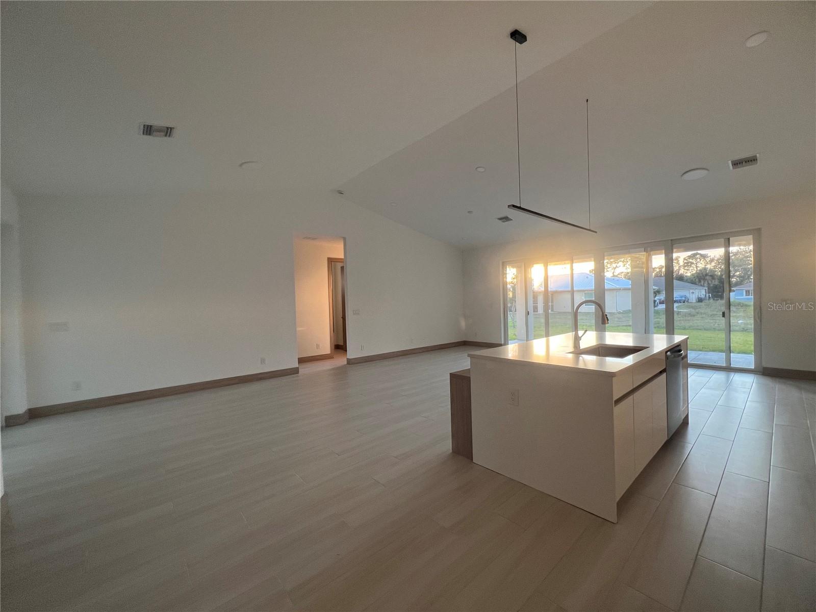 PORT CHARLOTTE SUB 17 - Residential Lease