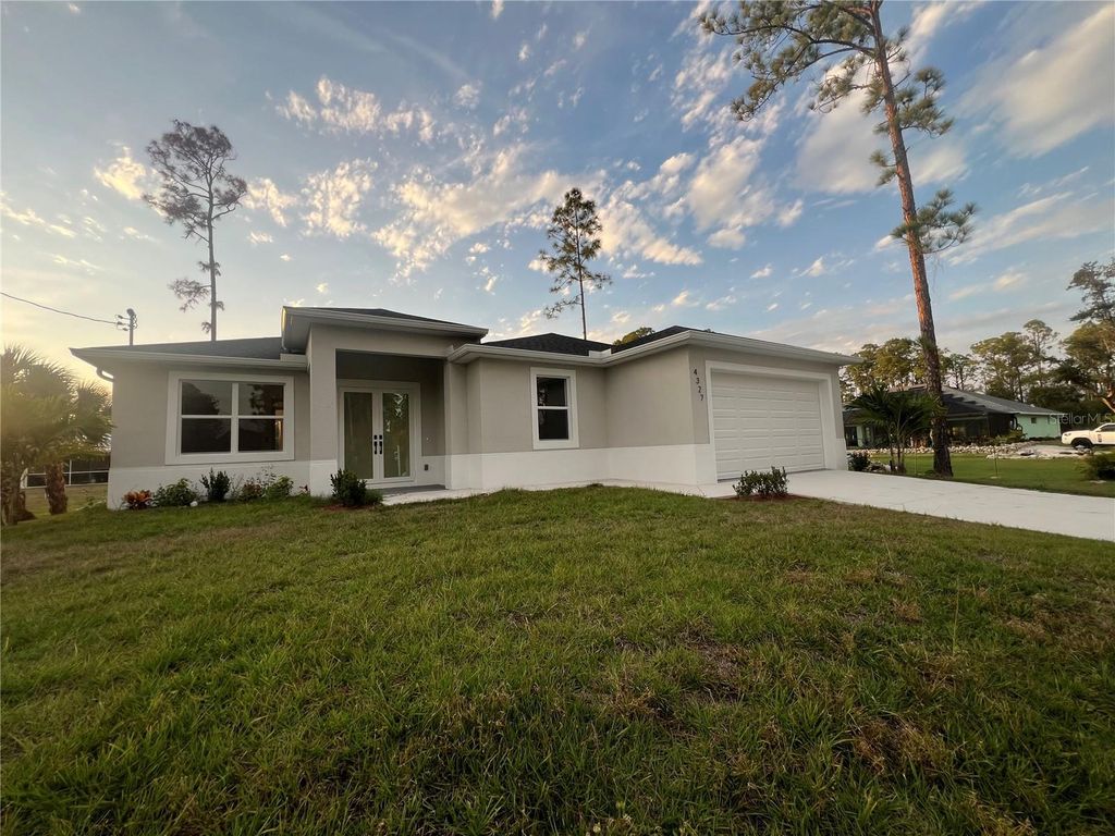 Photo of 4327 Kinlock Street, North Port, FL 34286 (MLS # C7519368)
