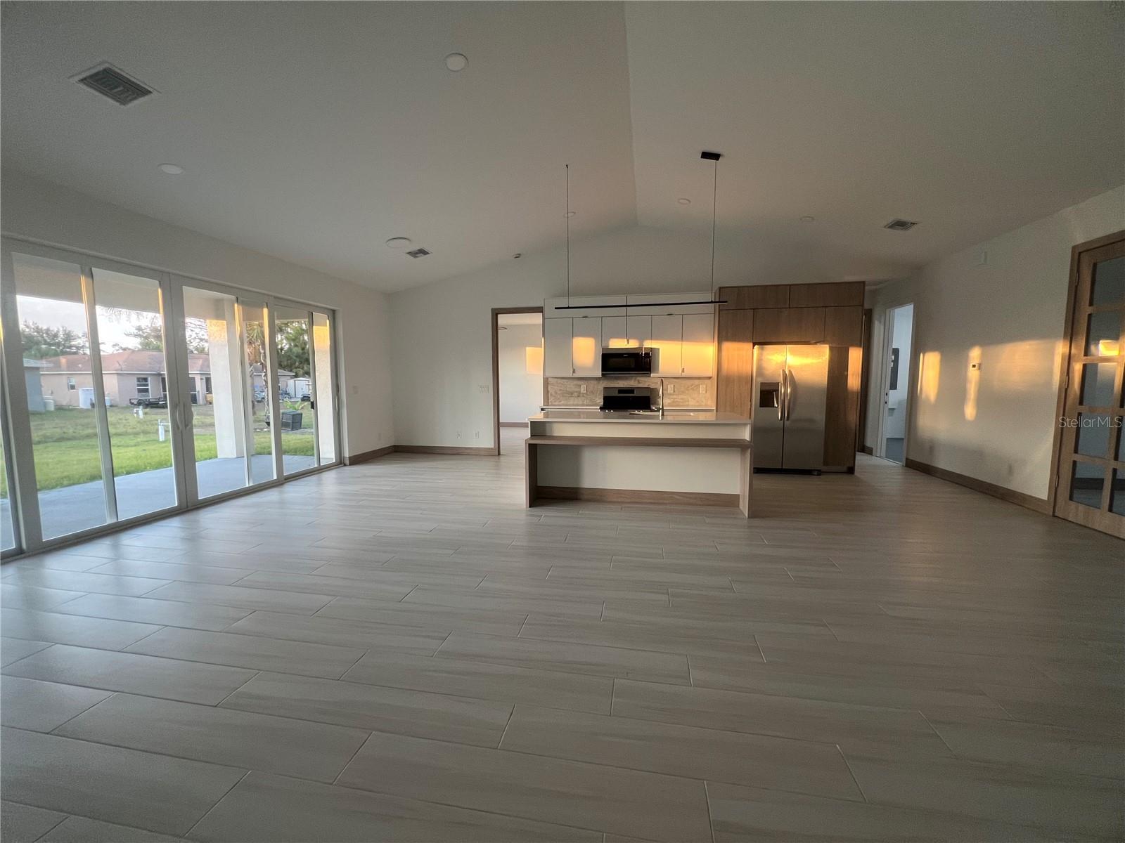 PORT CHARLOTTE SUB 17 - Residential Lease