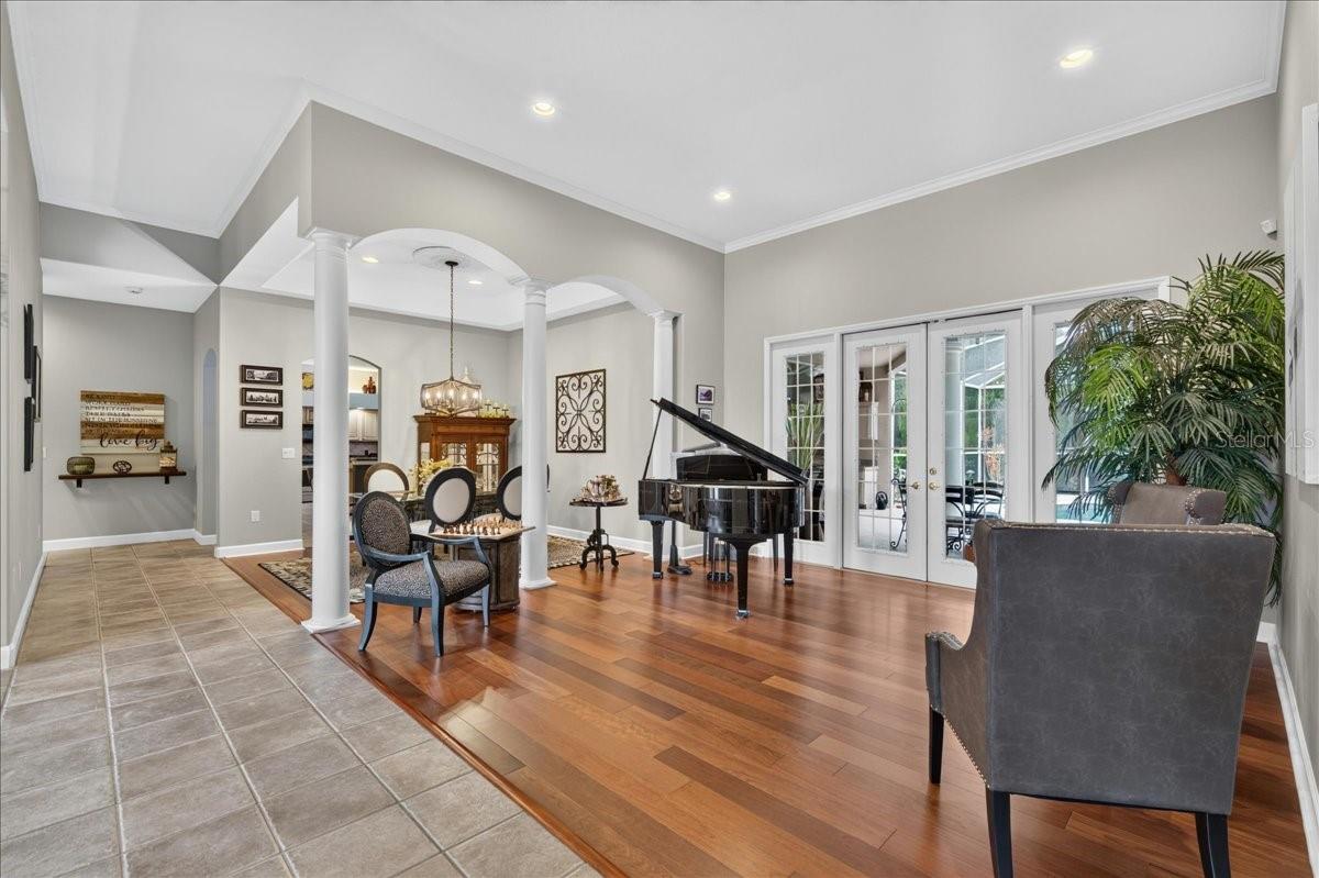 3874 CRESCENT COVE PLACE