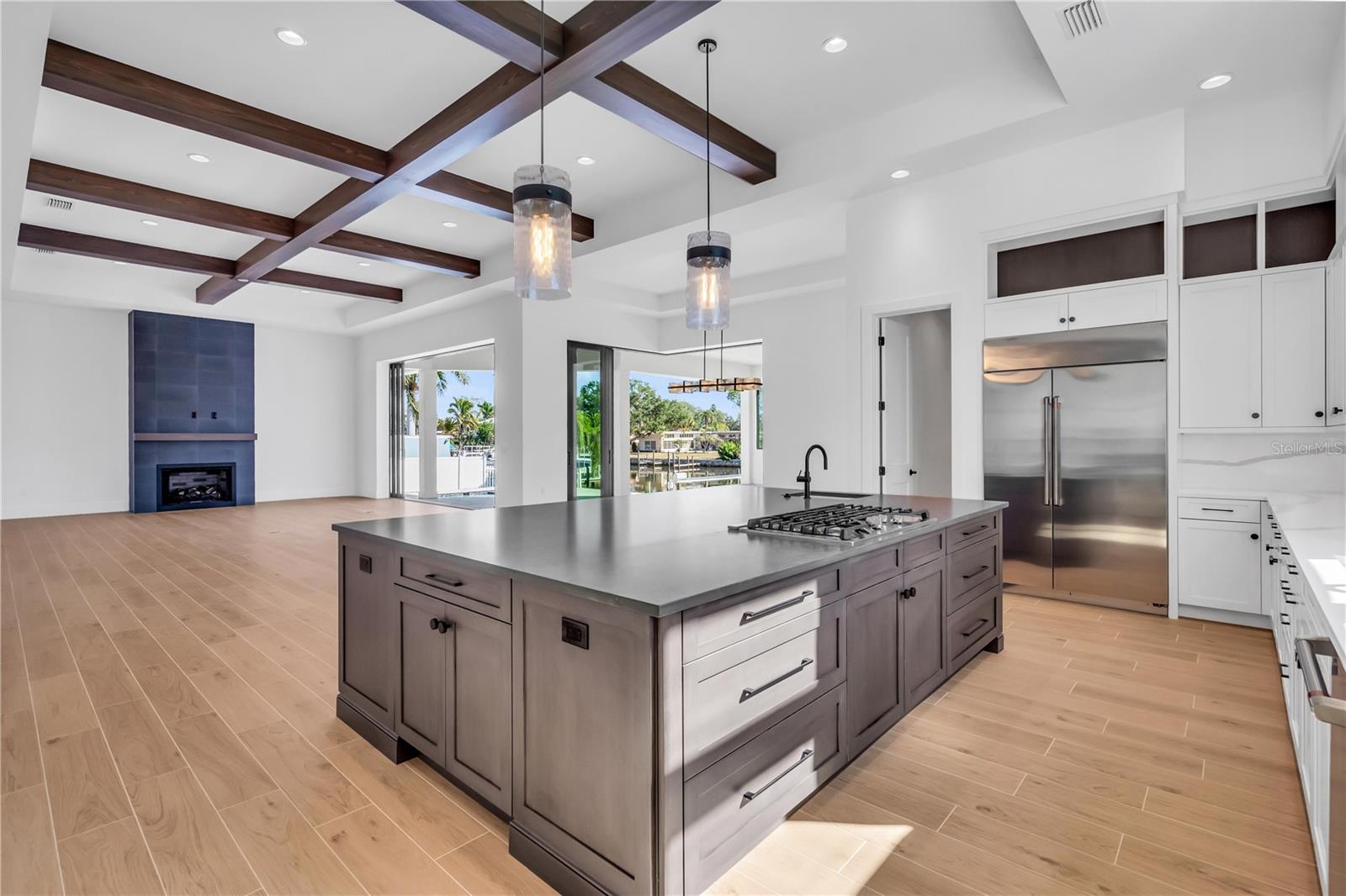 NORTH ISLES - Residential