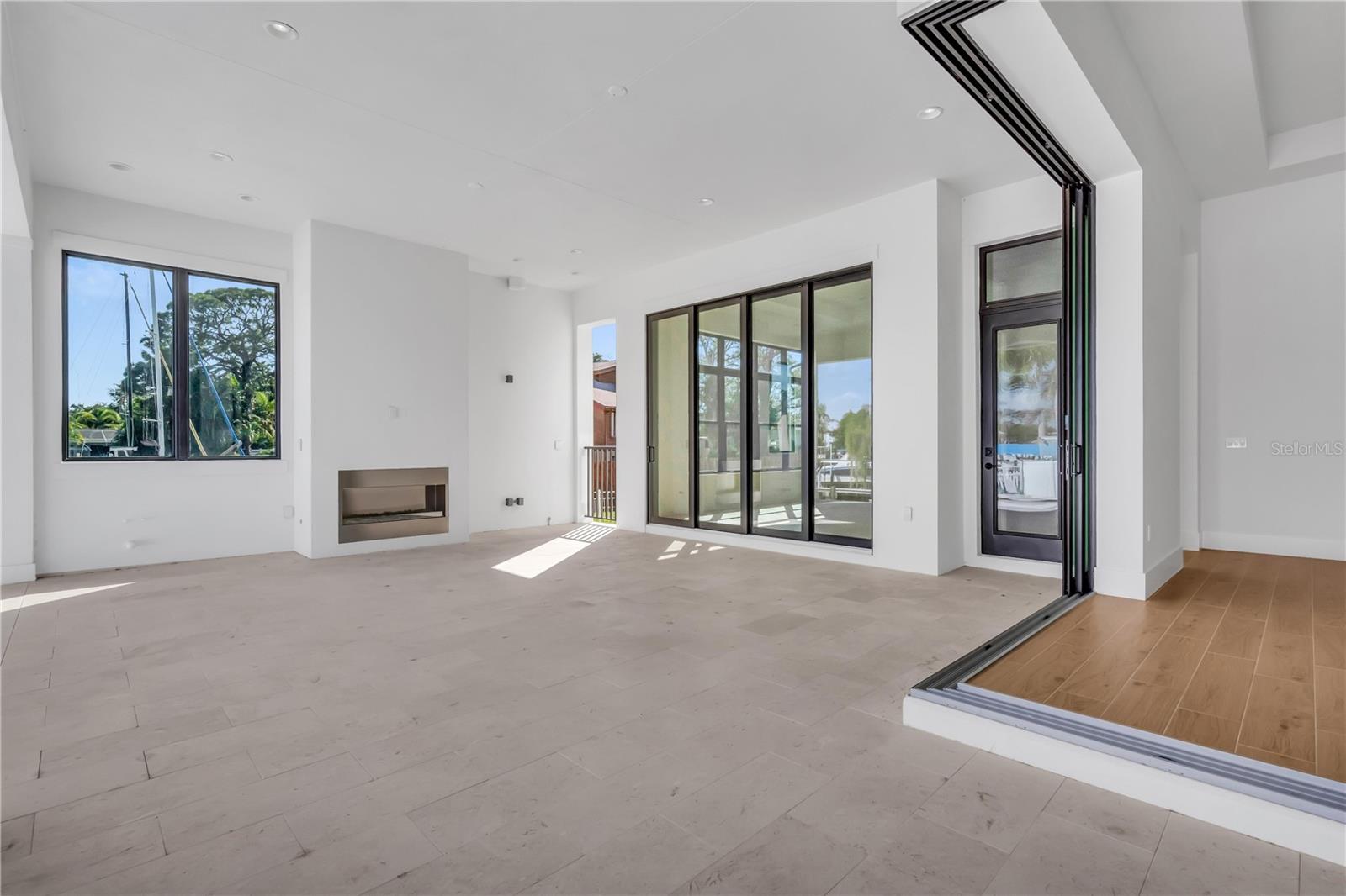 NORTH ISLES - Residential