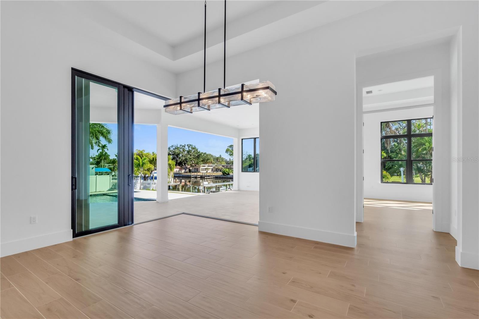 NORTH ISLES - Residential