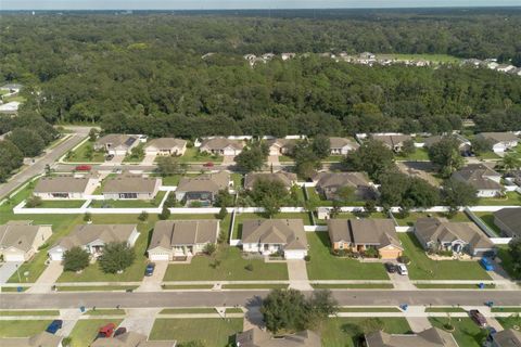 A home in DELAND