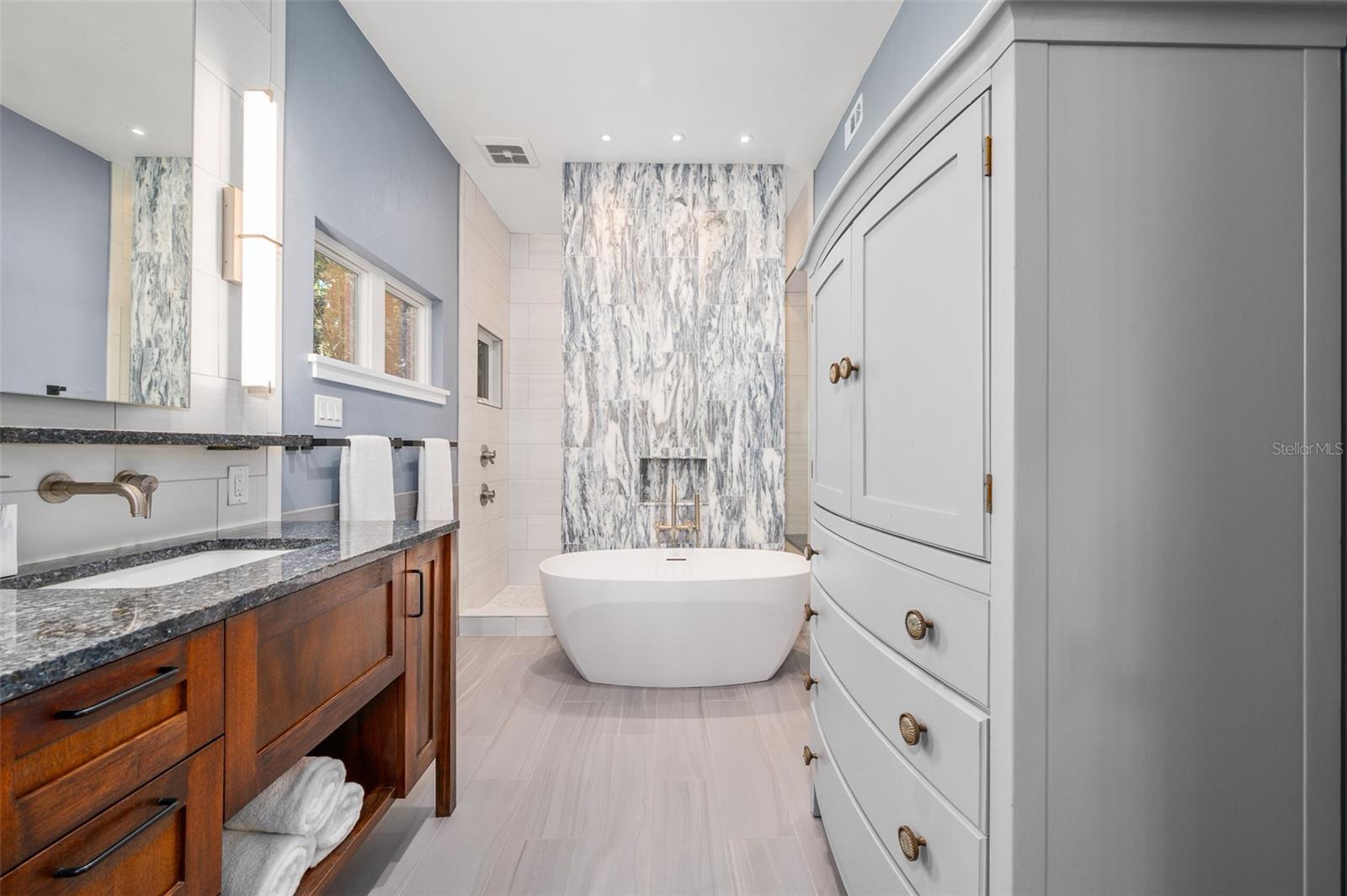 HAILE PLANTATION - Residential