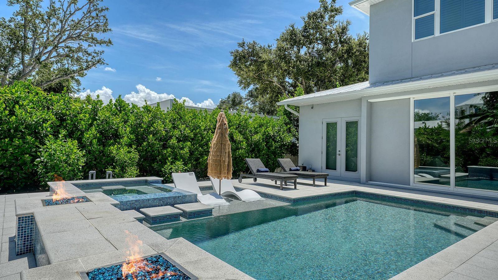 POINSETTIA PARK 2 - Residential