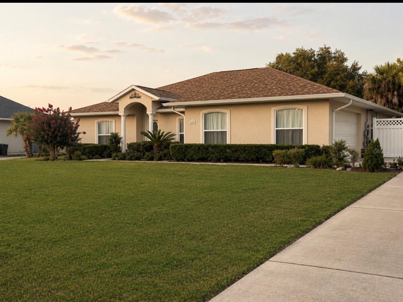 4025 NE 14TH COURT