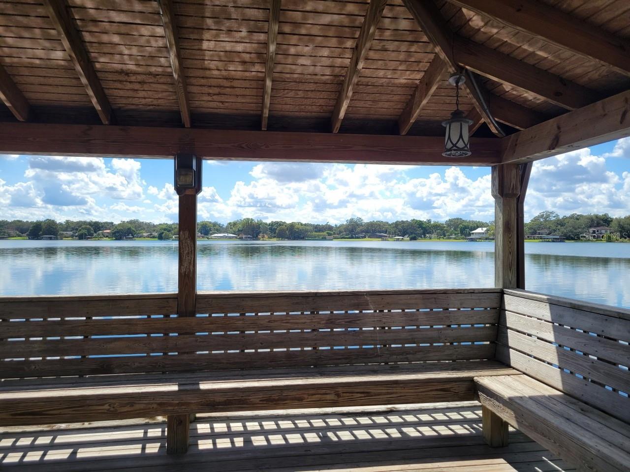 LA COSTA BRAVA LAKESIDE - Residential