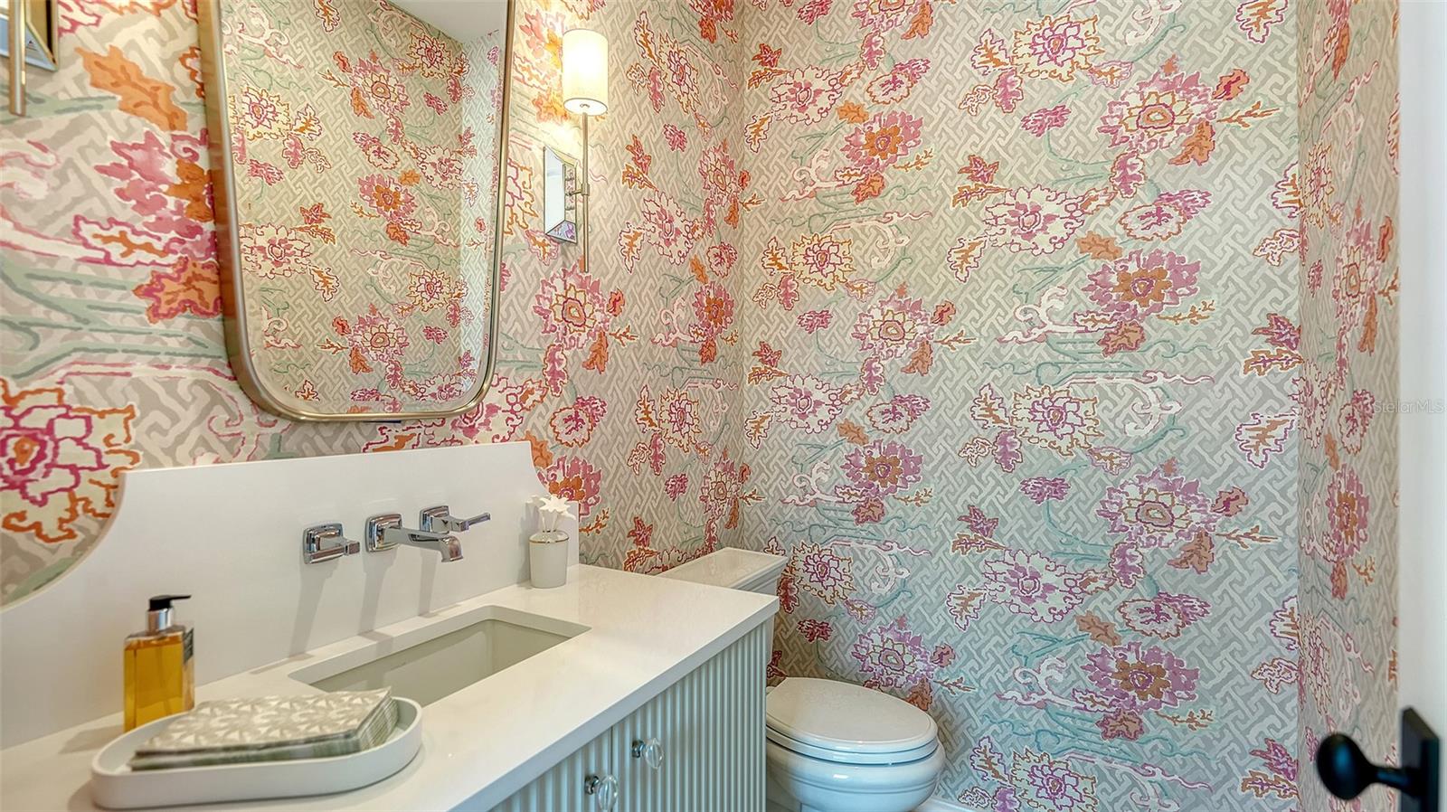 LIGHTHOUSE POINT - Residential