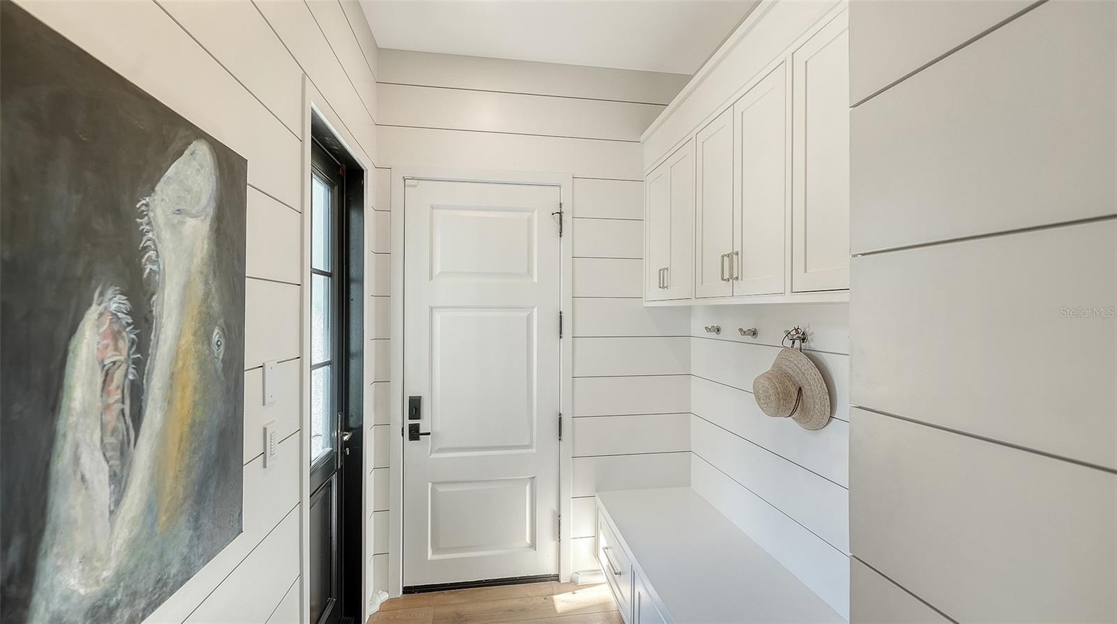 LIGHTHOUSE POINT - Residential