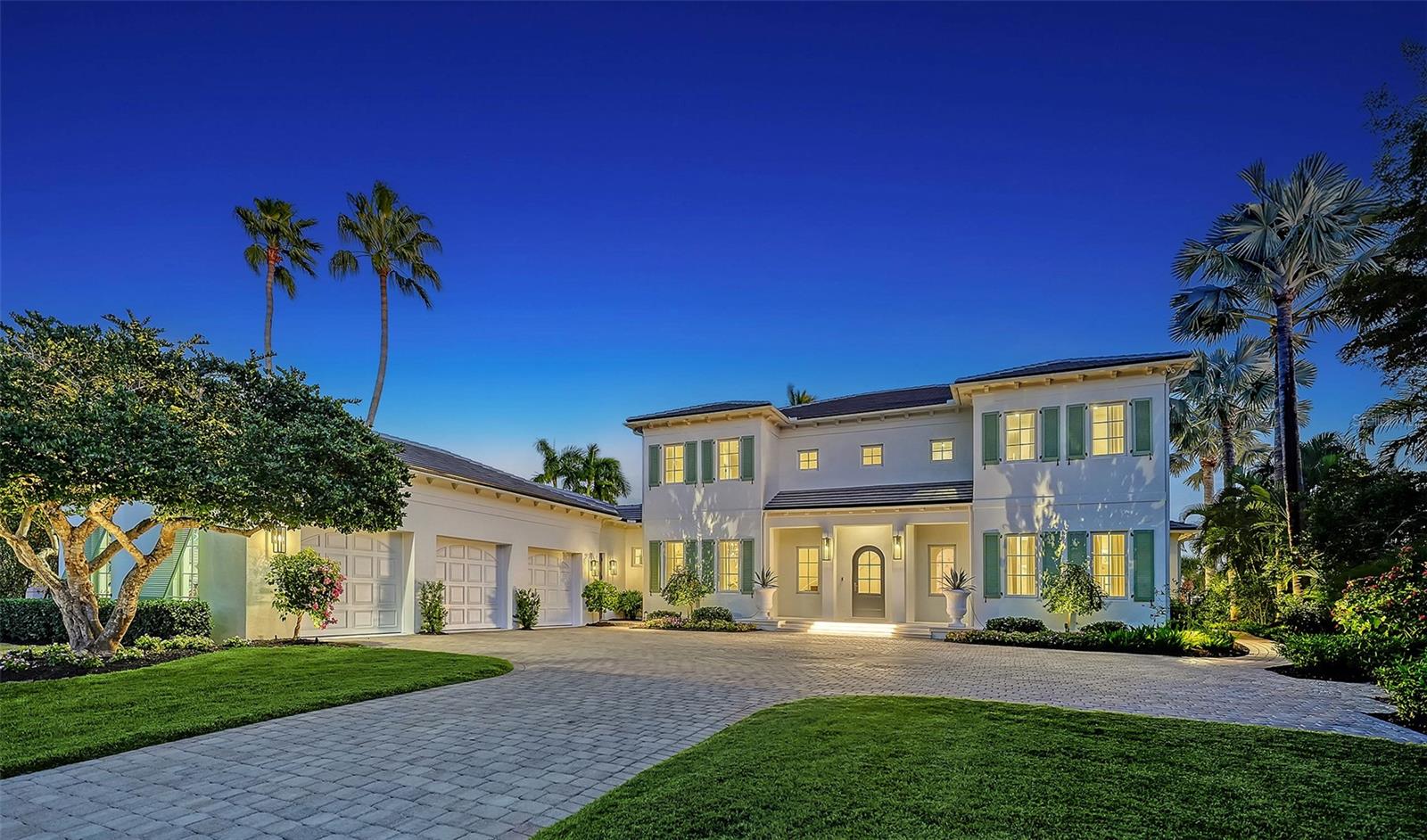 LIGHTHOUSE POINT - Residential