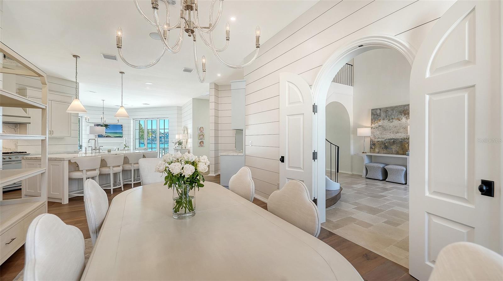 LIGHTHOUSE POINT - Residential