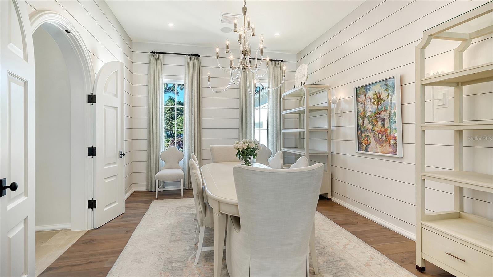 LIGHTHOUSE POINT - Residential